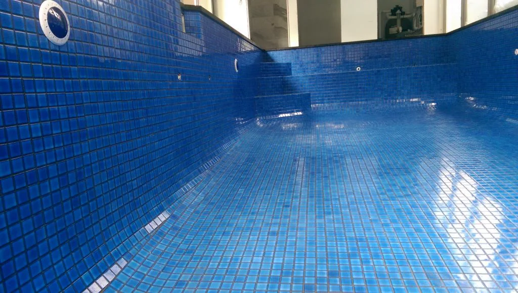 Tiled swimming pool